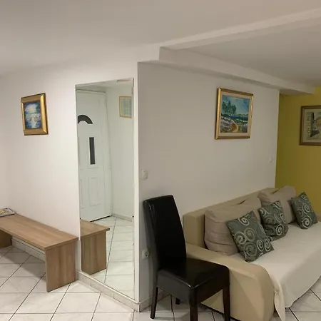 Old Town アパート